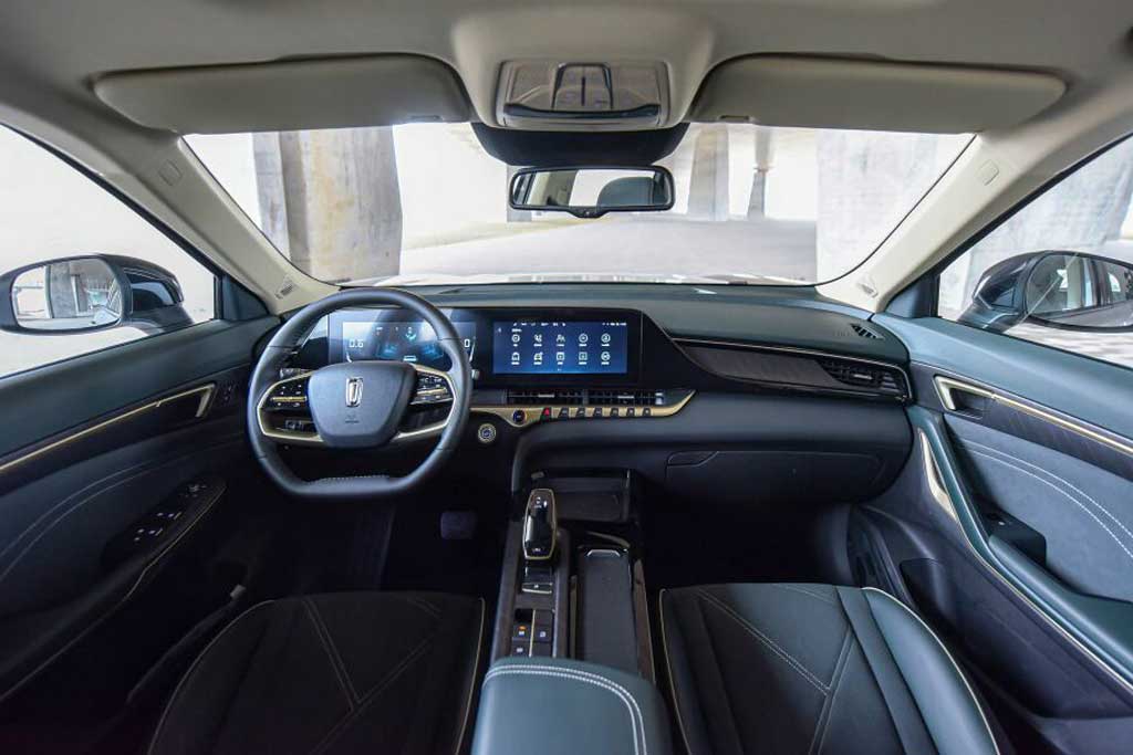 FAW Bestune T55