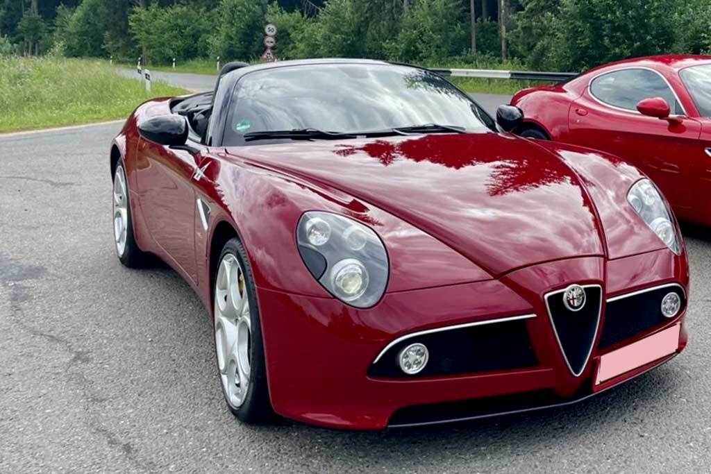 Alfa Romeo 8C Competizione