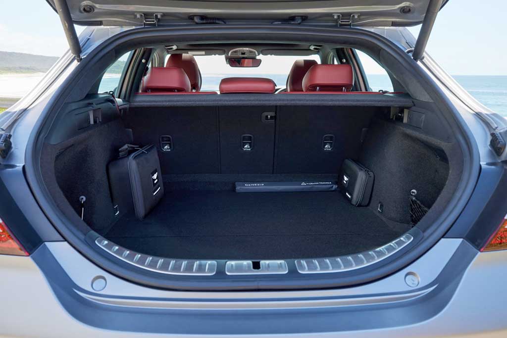 Genesis G70 Shooting Brake