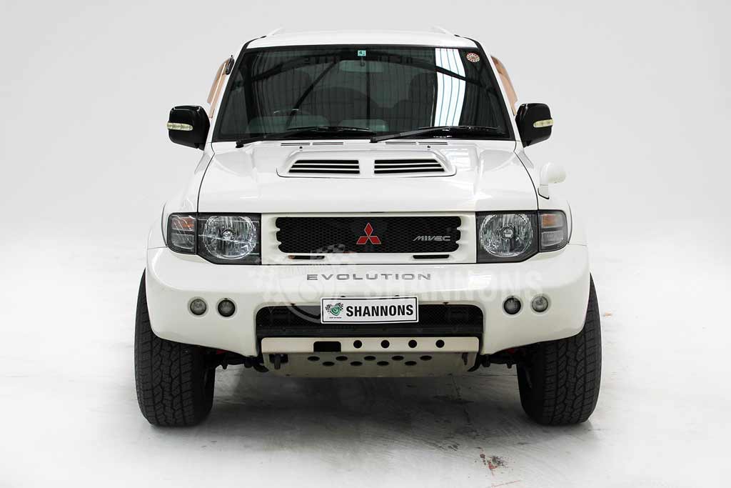 Mitsubishi Pajero Evolution