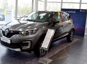 Продажи новых автомобилей в России 2022