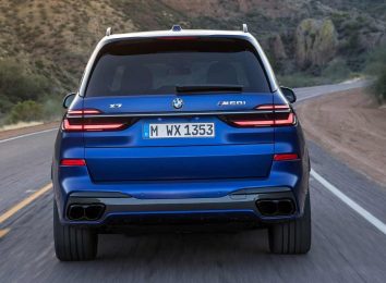 BMW X7 M60i