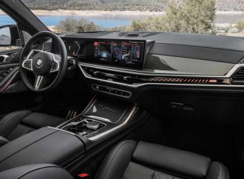 BMW X7 M60i