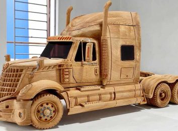 Деревянная копия International LoneStar