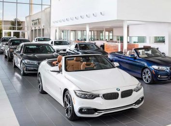Дилерский центр BMW