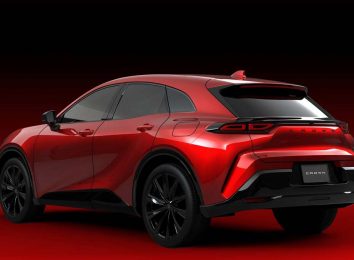 Toyota Crown Sport