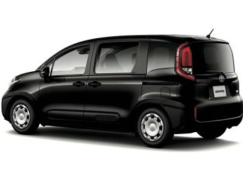 Toyota Sienta 2023