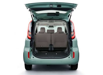 Toyota Sienta 2023