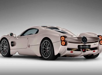 Pagani Utopia
