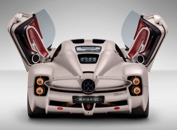 Pagani Utopia
