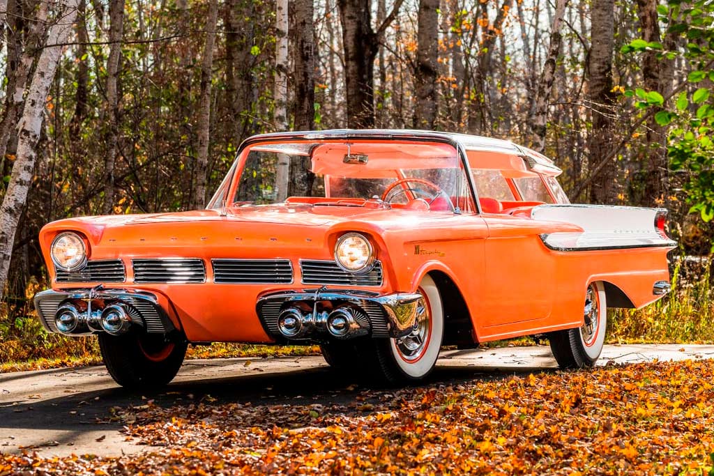 Mercury XM Turnpike Cruiser 1956