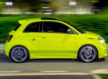 Электрический Abarth 500e