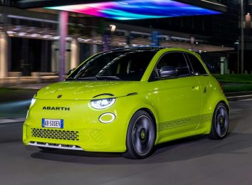 Электрический Abarth 500e
