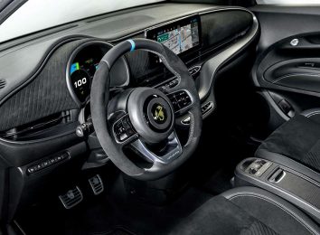 Электрический Abarth 500e