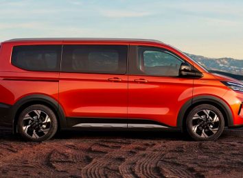Ford Tourneo Custom 2023
