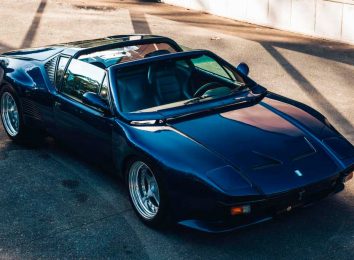 De Tomaso Pantera 1977 в кузове тарга
