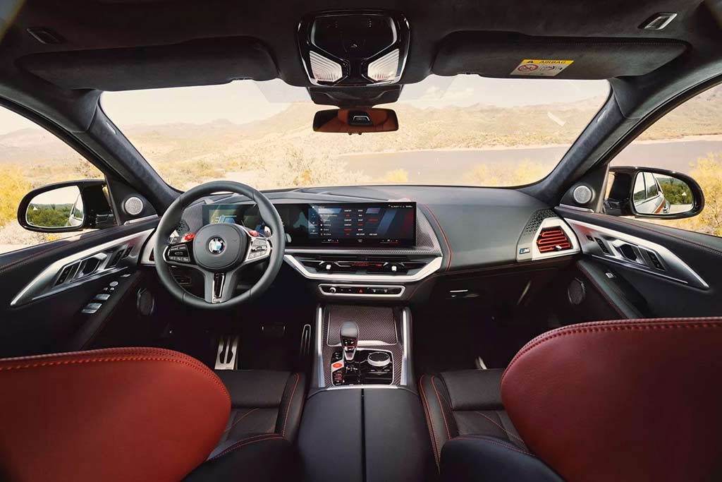 Салон BMW XM Label Red