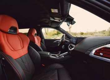 BMW XM Label Red