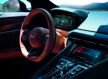 Aston Martin DB12
