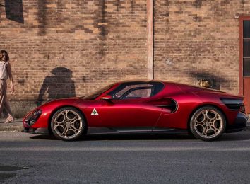 Alfa Romeo 33 Stradale 2024