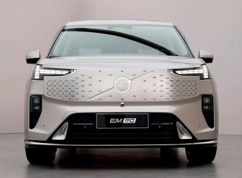 Volvo EM90 2024