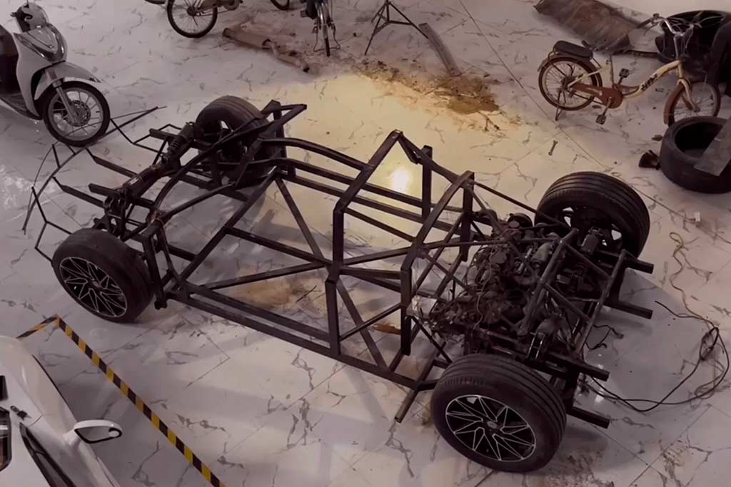 Вьетнамская реплика Pagani Huayra
