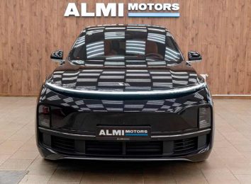 Li Auto L8 2024