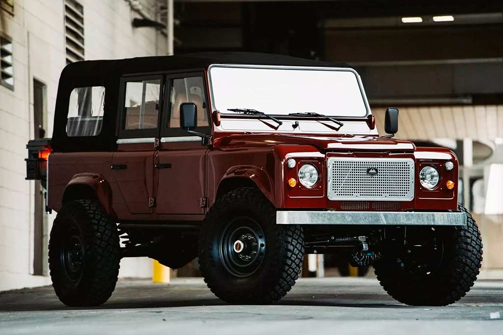 Рестомод Land Rover Defender от Legend Motor Co