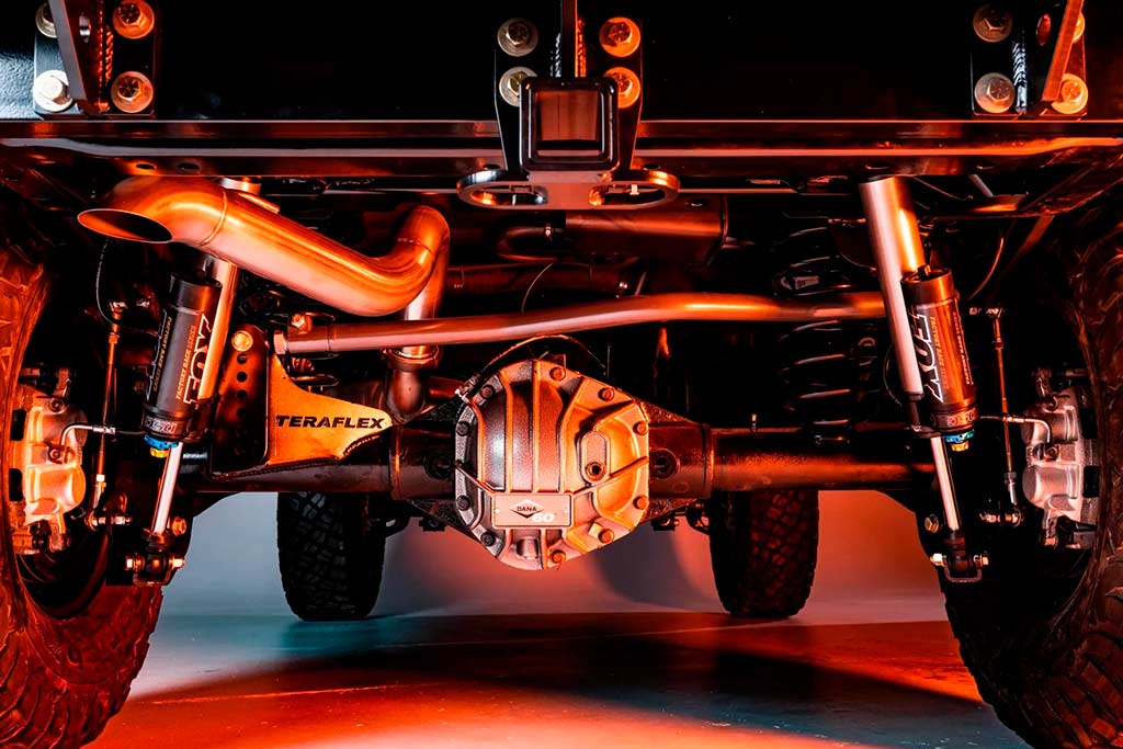 Рестомод Land Rover Defender от Legend Motor Co