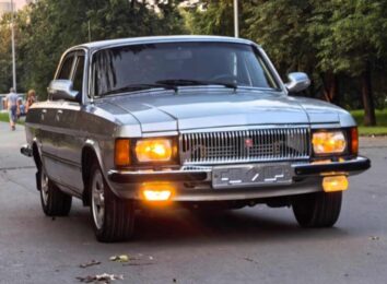 ГАЗ-3102