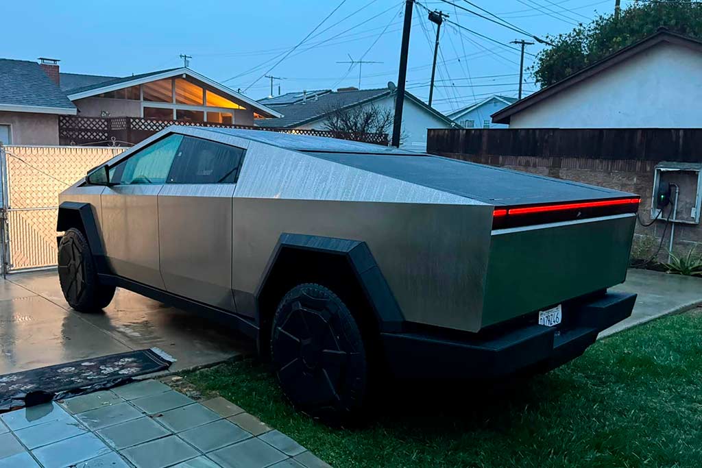 Tesla Cybertruck