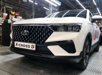 Lada X-Cross 5