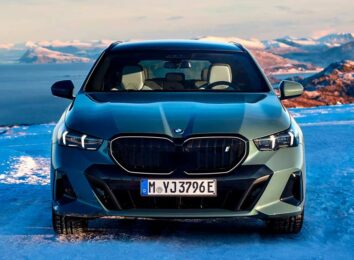BMW 5-Series Touring G60