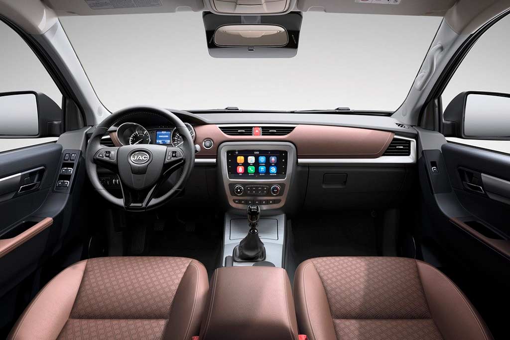 Салон JAC T8