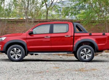 JAC T8