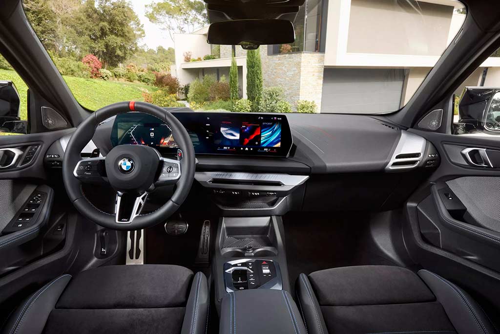 Салон BMW 1-Series (F70)