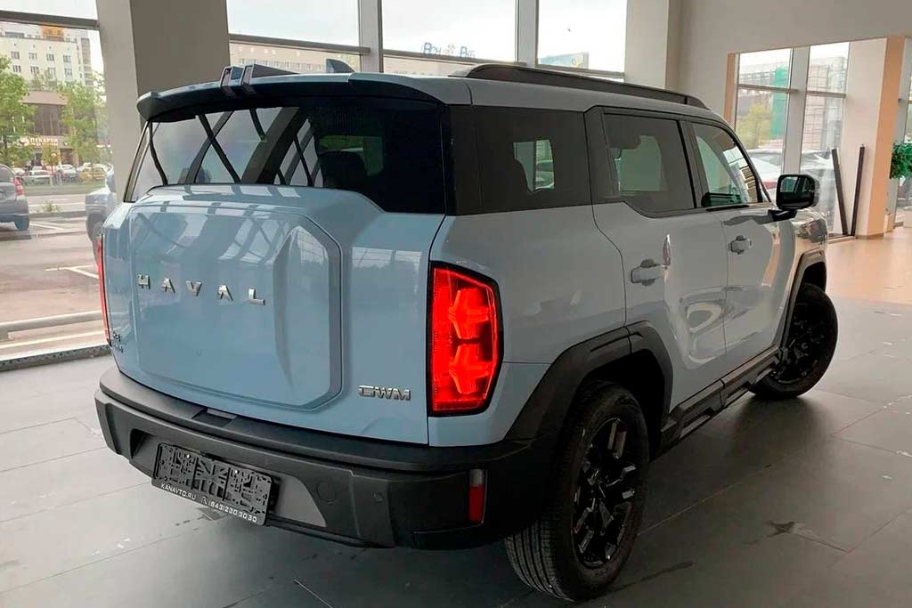 Haval H3 голубого цвета