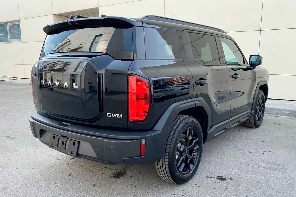 Haval H3 черного цвета