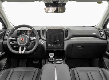 Hongqi HS3