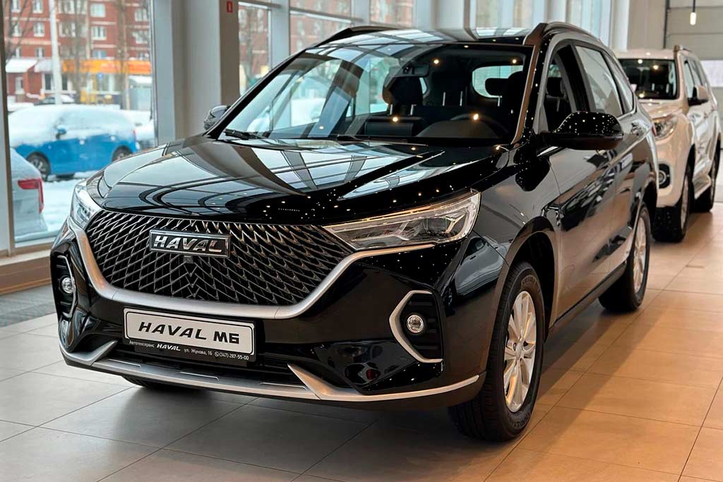 Черный Haval M6