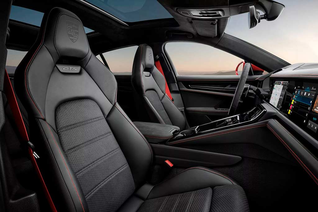 Porsche Panamera GTS 2025