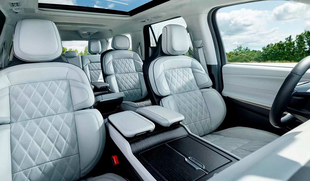 Lincoln Navigator 2025