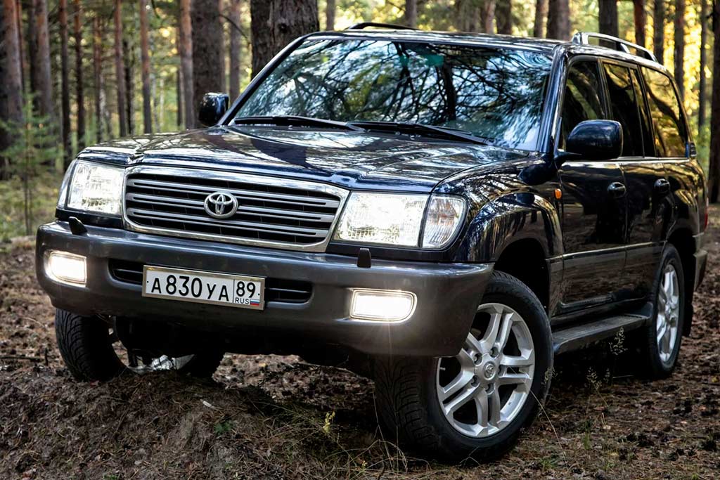 Toyota Land Cruiser 100