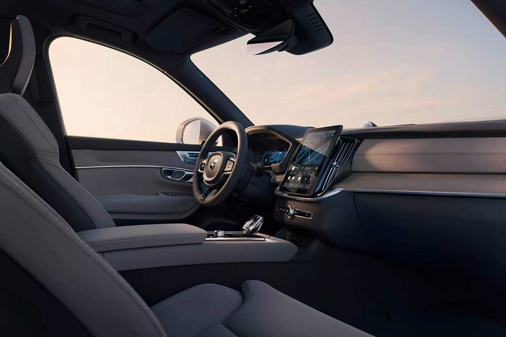 Volvo XC90 2025