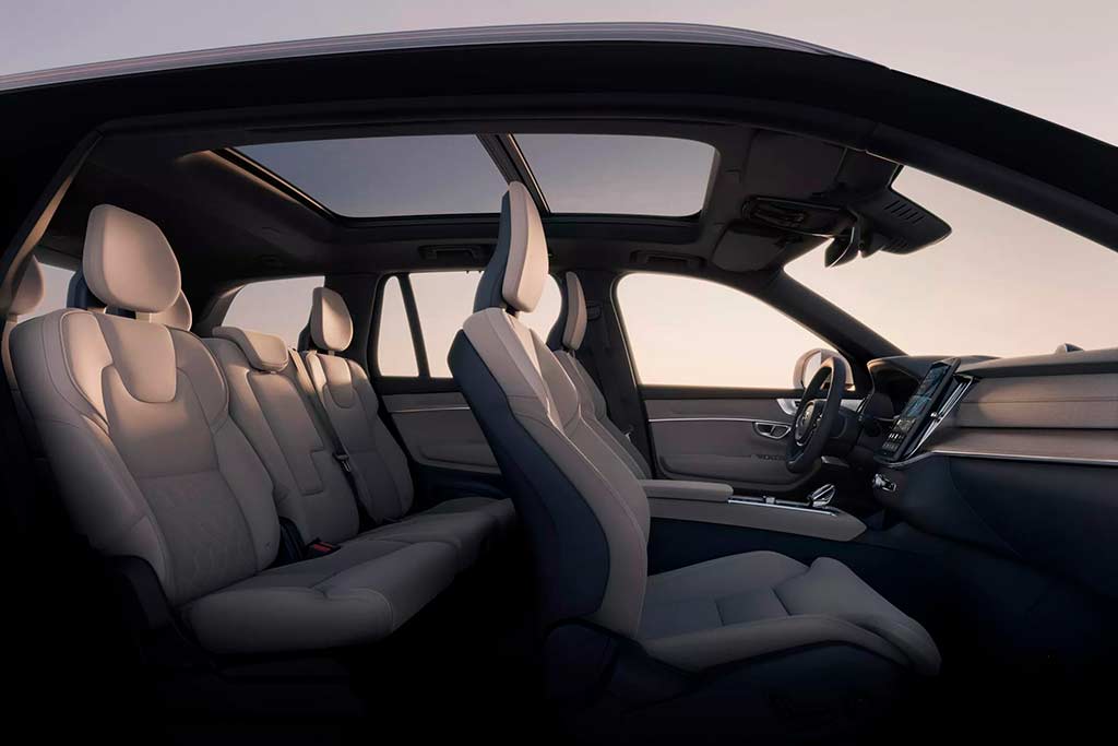 Volvo XC90 2025
