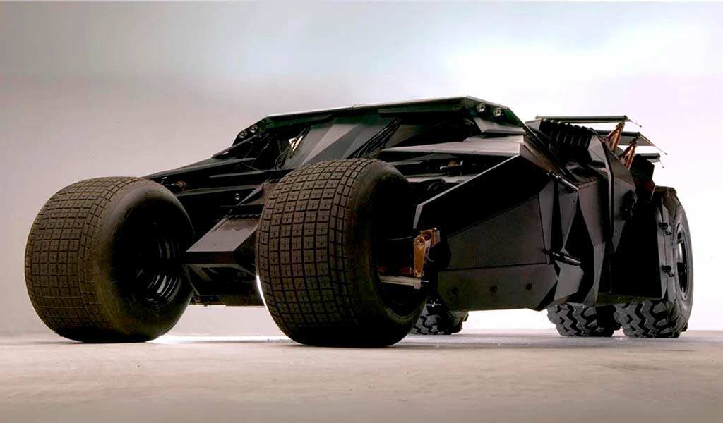 Бэтмобиль "Tumbler"