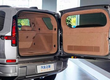 Dongfeng M-Hero M817