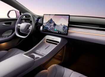 Roewe M7 DMH