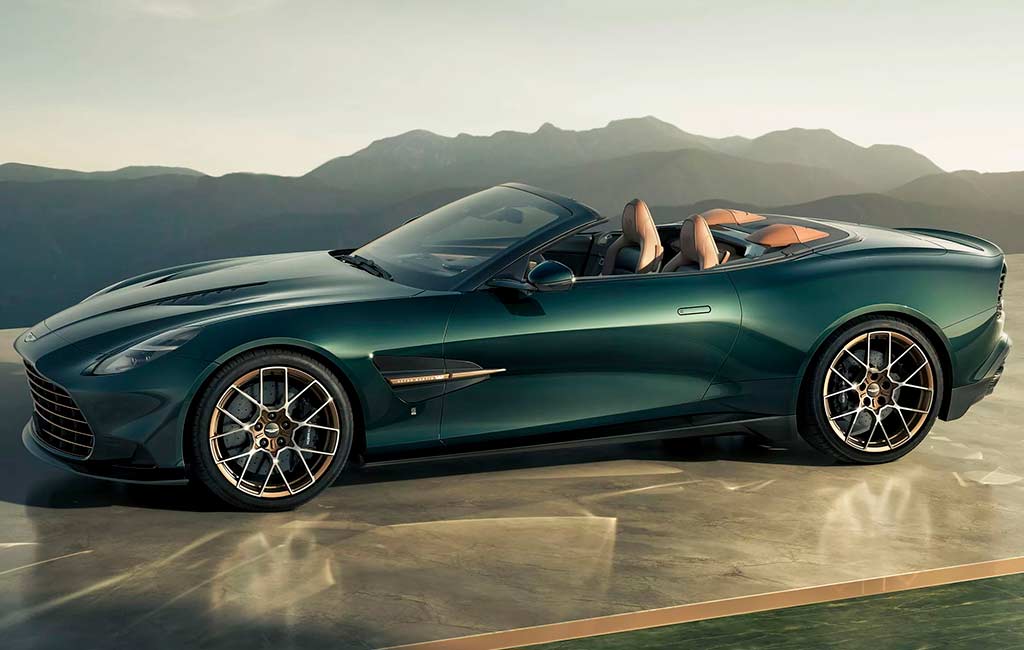 Aston Martin DB12 Volante 60th Anniversary Edition