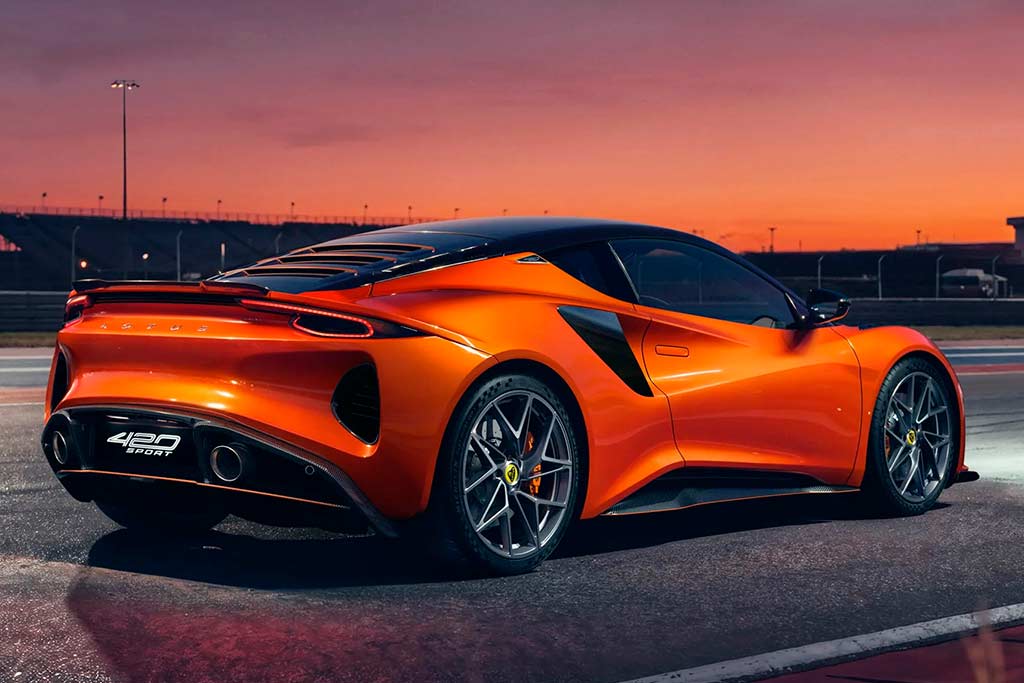 Lotus Emira 420 Sport